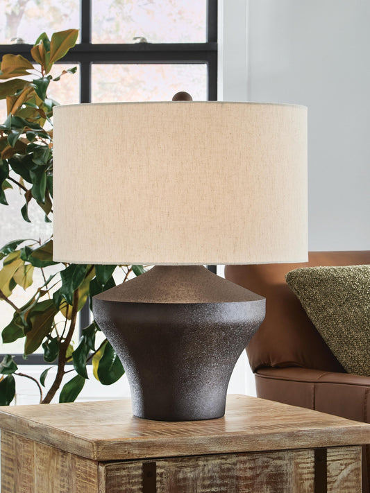 Dolanham Metal Table Lamp (1/CN)