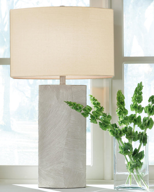 Signature Design by Ashley Bradard Poly Table Lamp - Vaughn Outlet Kankakee IL