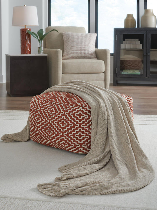 Signature Design by Ashley Anawood Throw - Vaughn Outlet Kankakee IL