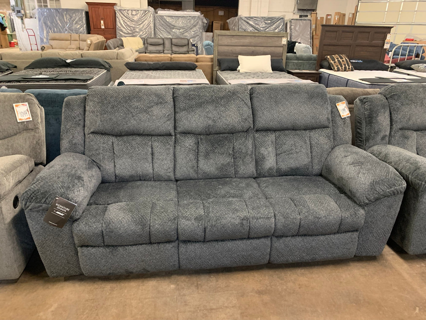 Charcoal Reclining Sofa (Ashley)