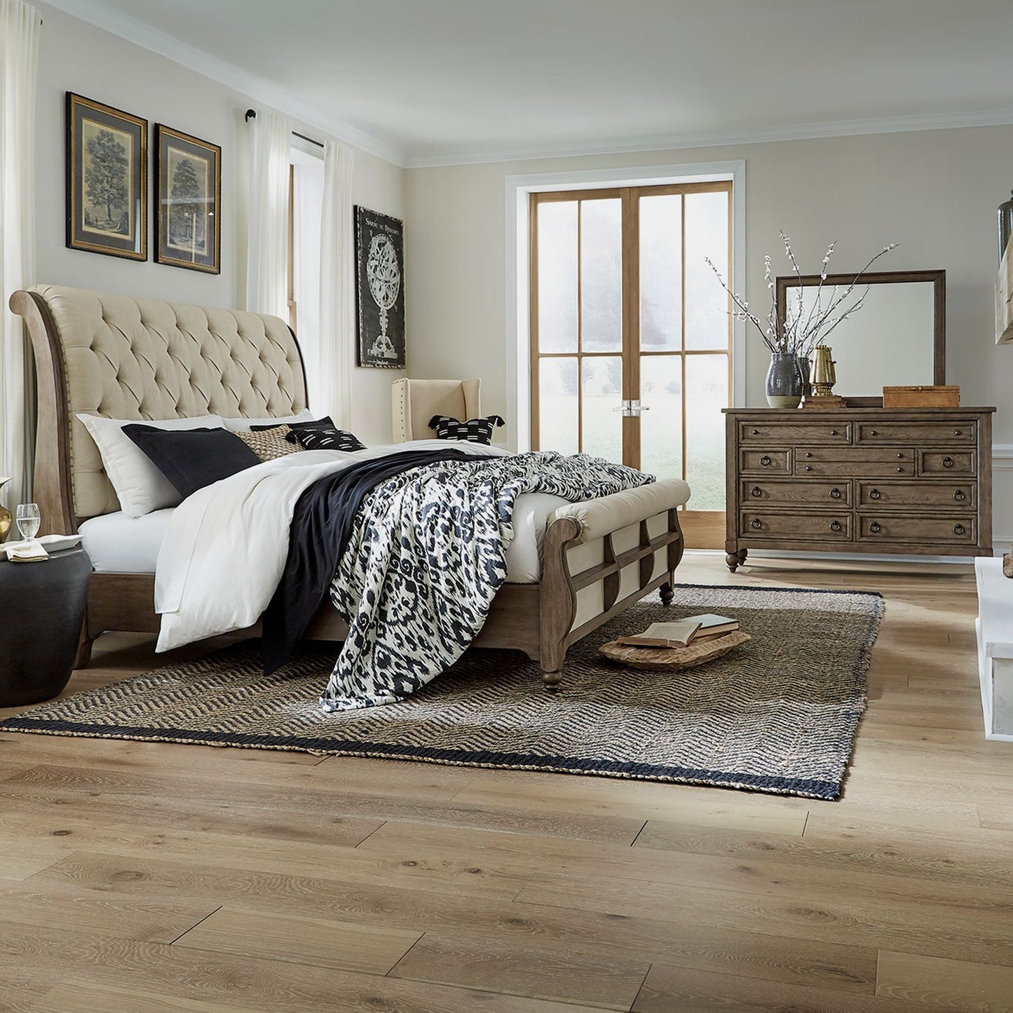 King Sleigh Bed, Dresser & Mirror
