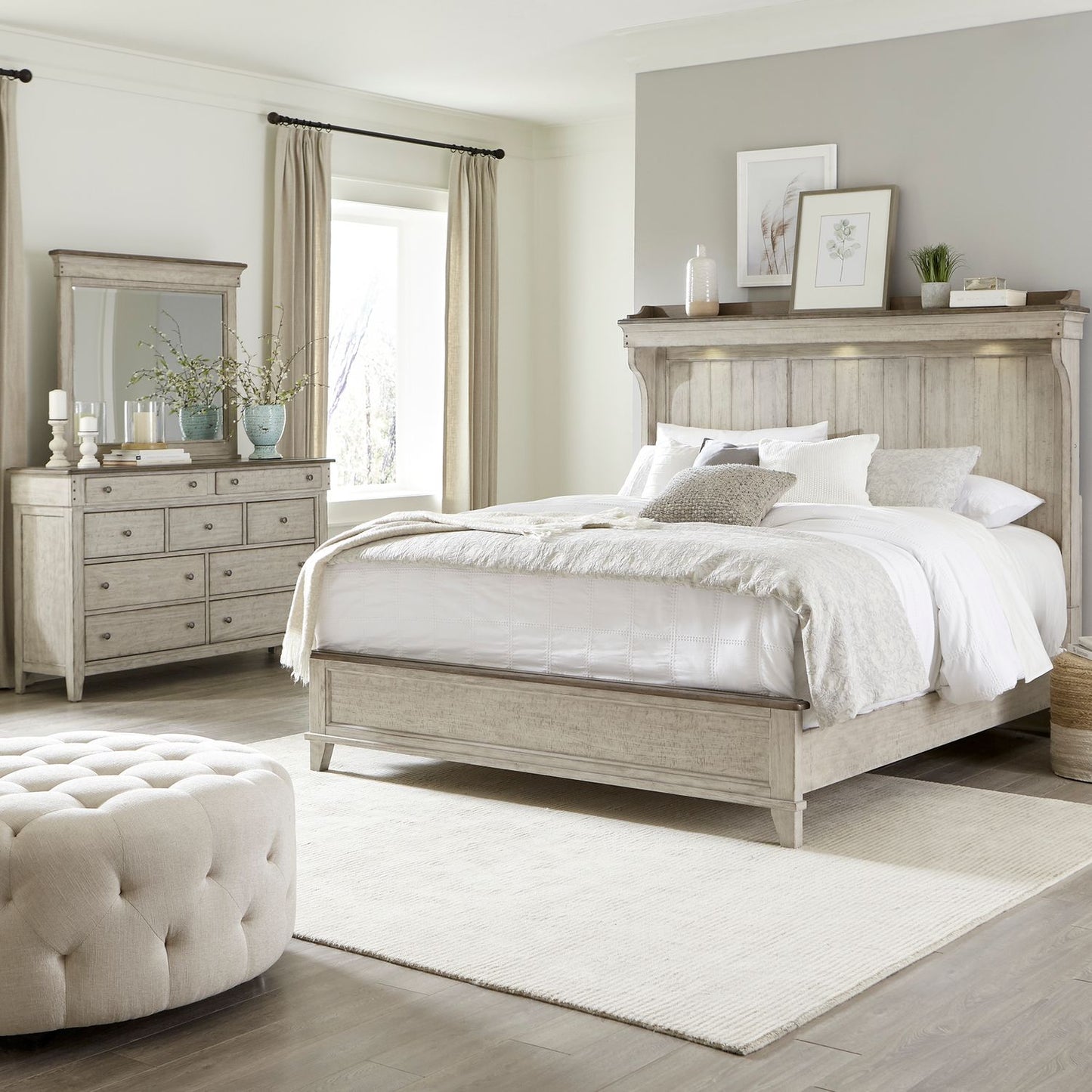 Queen Mantle Bed, Dresser & Mirror