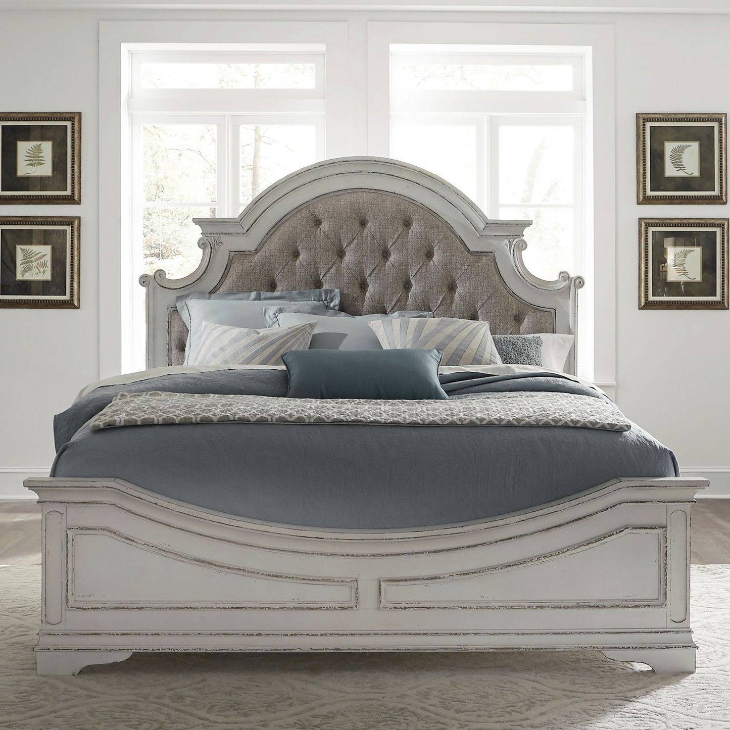 Queen Uph Bed, Dresser & Mirror, Night Stand
