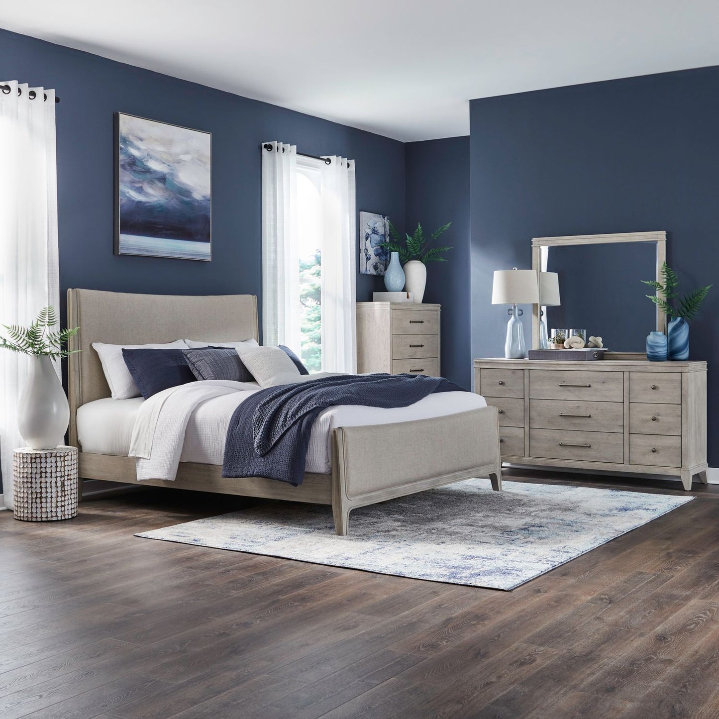 Queen Uph Bed, Dresser & Mirror, Chest