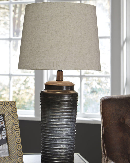 Signature Design by Ashley Norbert Metal Table Lamp - Vaughn Outlet Kankakee IL