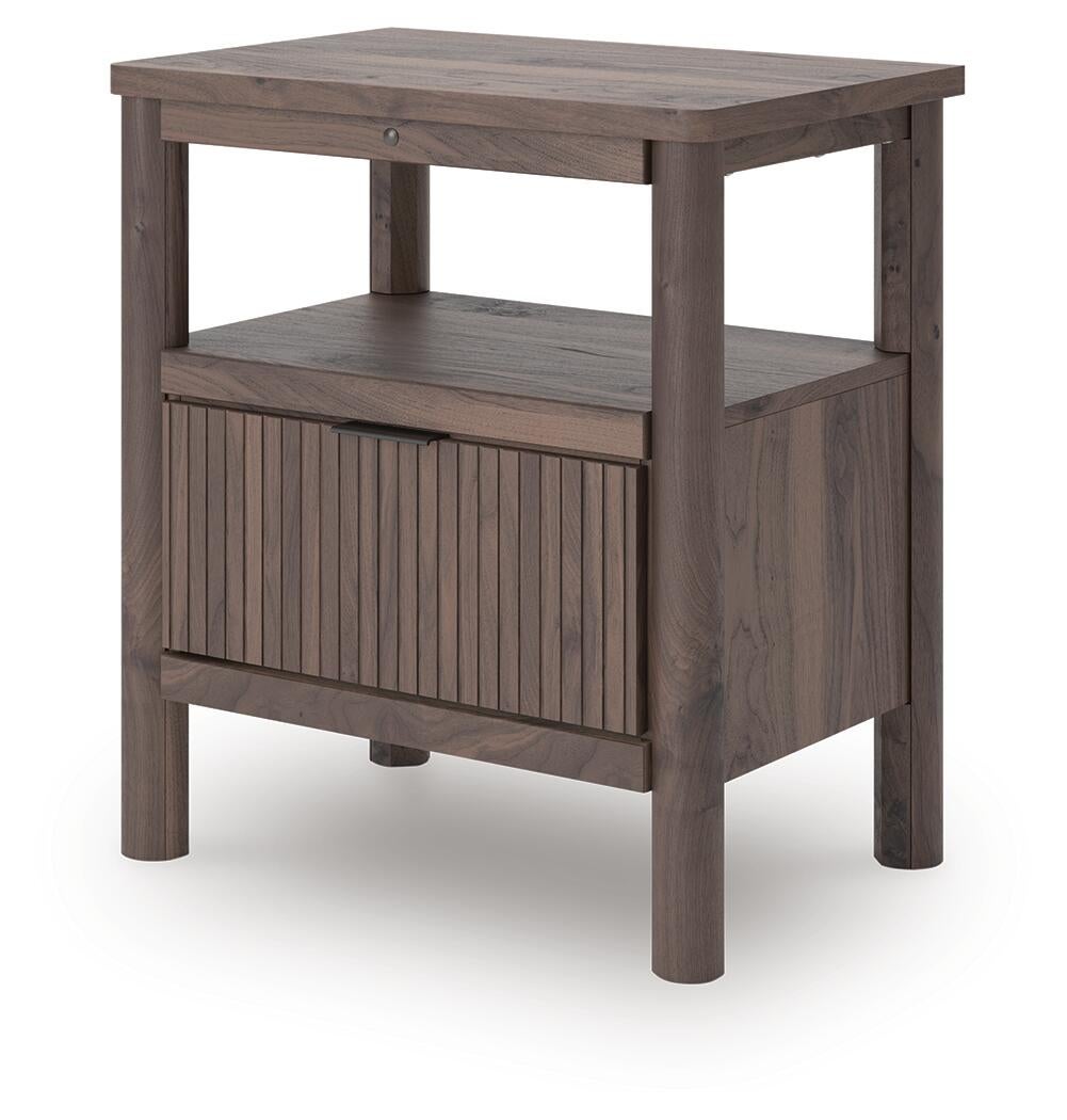 Cadmori Queen Panel Platform Bed, Dresser, Mirror, Chest and Nightstand