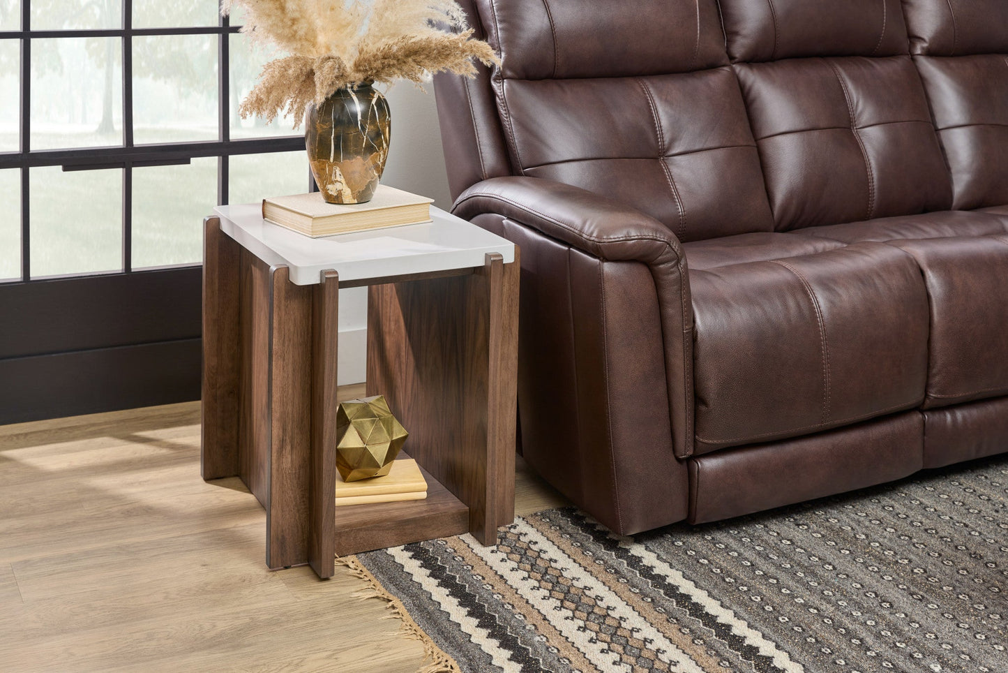 Lincoln End Table