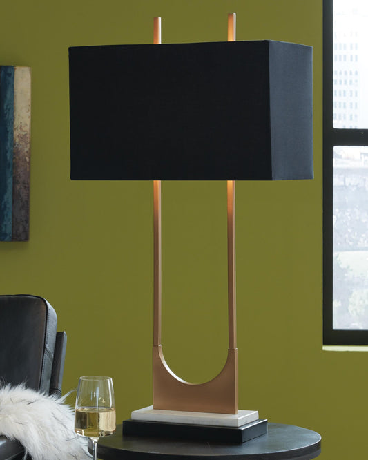 Signature Design by Ashley Malana Metal Table Lamp - Vaughn Outlet Kankakee IL
