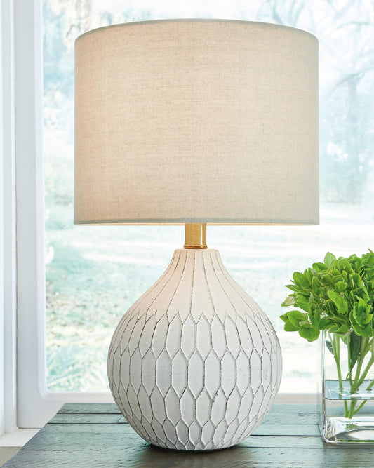 Signature Design by Ashley Wardmont Ceramic Table Lamp - Vaughn Outlet Kankakee IL