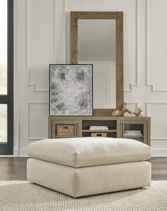 Benchcraft Elyza Oversized Accent Ottoman - Vaughn Outlet Kankakee IL