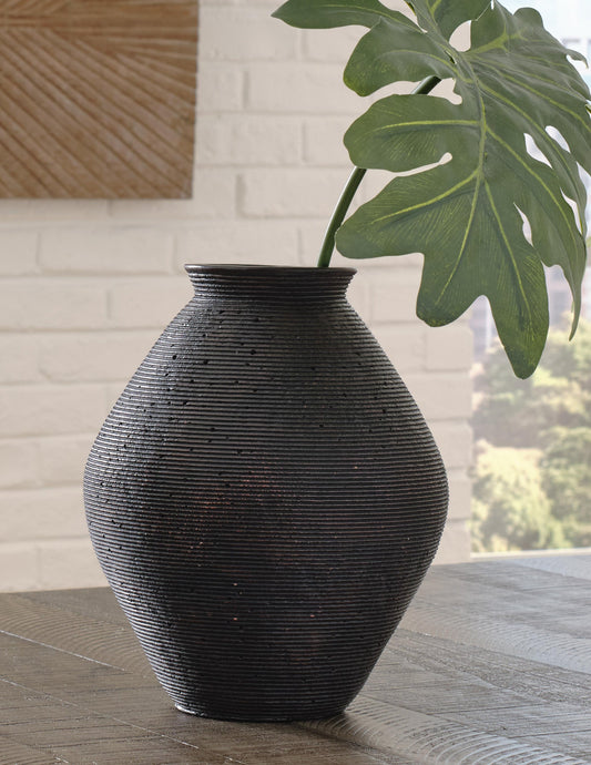 Signature Design by Ashley Hannela Vase - Vaughn Outlet Kankakee IL