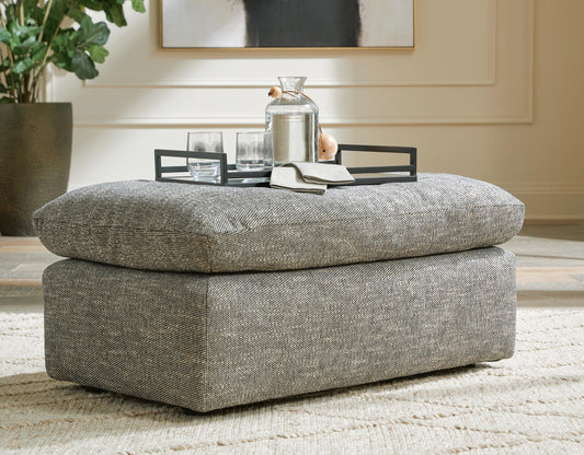 Benchcraft Dramatic Ottoman - Vaughn Outlet Kankakee IL