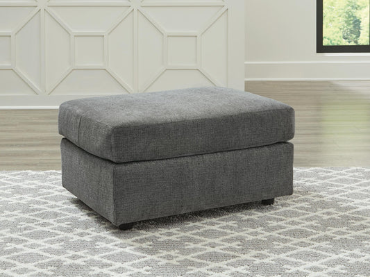 Signature Design by Ashley Stairatt Ottoman - Vaughn Outlet Kankakee IL