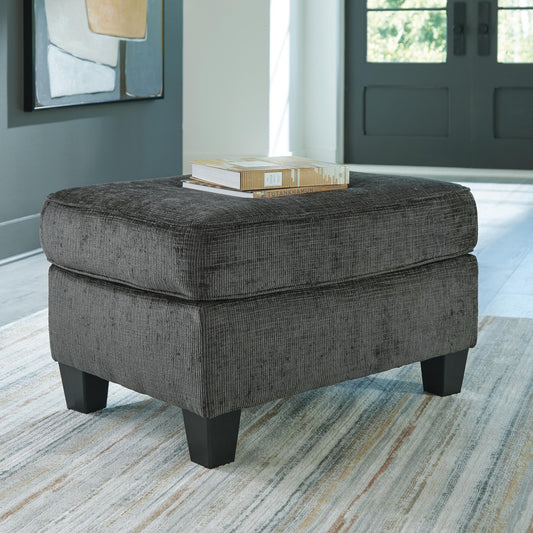 Benchcraft Erinslane Ottoman - Vaughn Outlet Kankakee IL