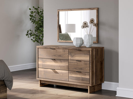 Signature Design by Ashley Chirason Dresser and Mirror - Vaughn Outlet Kankakee IL
