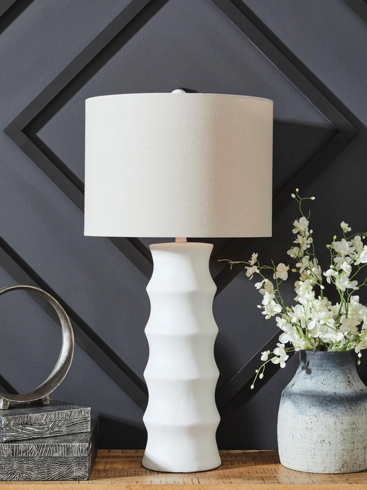 Signature Design by Ashley Veraleigh Poly Table Lamp - Vaughn Outlet Kankakee IL