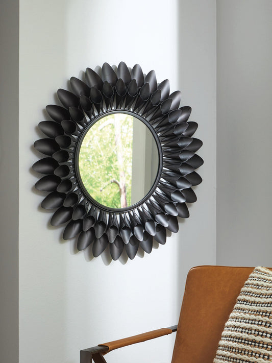 Signature Design by Ashley Ryenmour Accent Mirror - Vaughn Outlet Kankakee IL