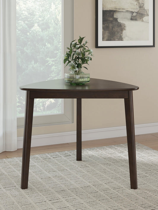 Signature Design by Ashley Shorbyn Triangle Dining Room Table - Vaughn Outlet Kankakee IL