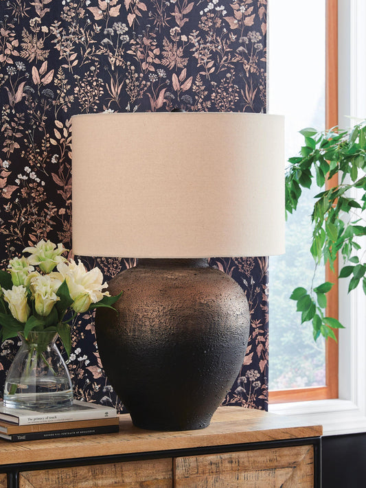 Signature Design by Ashley Newgerhard Metal Table Lamp - Vaughn Outlet Kankakee IL