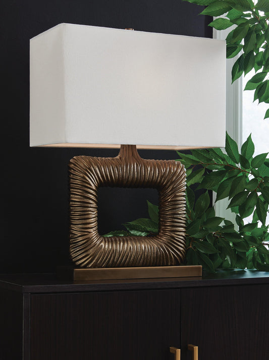 Signature Design by Ashley Garronby Metal Table Lamp - Vaughn Outlet Kankakee IL