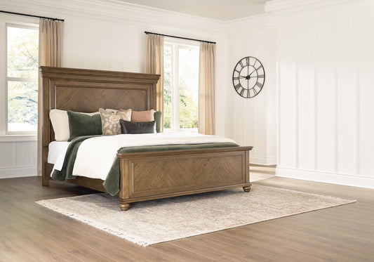 Karallin  Panel Bed